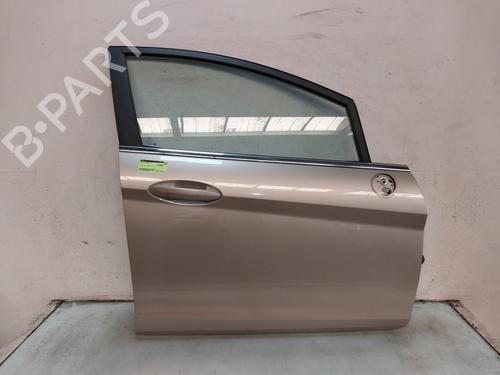 Used Right front door Right front door 36857794 36857794
