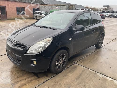 Used Left front fenders HYUNDAI i20 I (PB, PBT) 1.2 (78 hp) 30902973