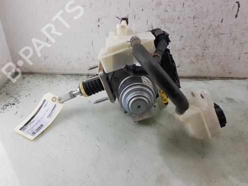 Used Servo brake Servo brake MAZDA 3 Hatchback (BP) SKYACTIV-X M Hybrid (186 hp) 40525598 40525598