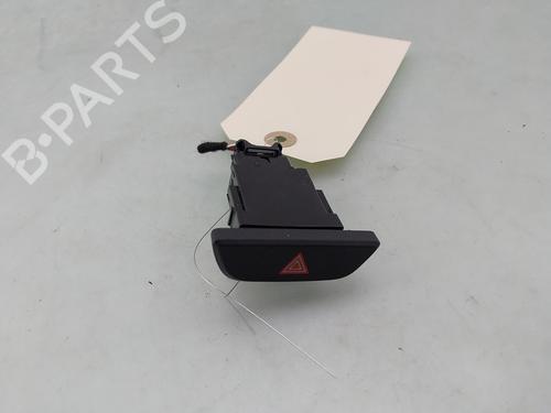 Used Warning switch Warning switch TOYOTA YARIS (_P21_, _PA1_, _PH1_) 1.5 Hybrid (MXPH10, MXPH11) (116 hp) 33429932 33429932