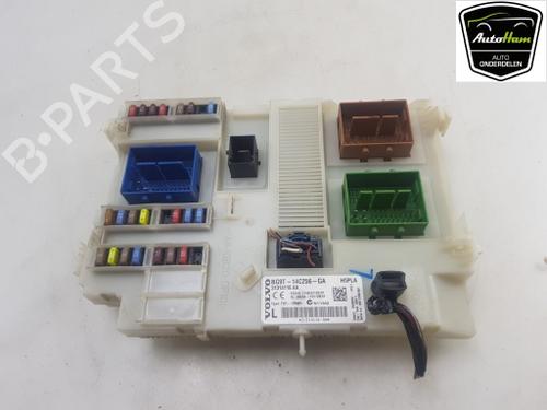 Used Fuse box Fuse box VOLVO S60 II (134) D3 (163 hp) 13532280 13532280