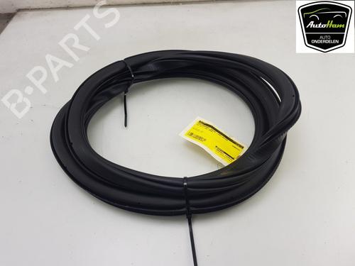 Rubber door seal VW ID.3 (E11, E12) 1st | BP13146682C142 
