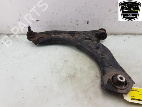Used Left front suspension arm SEAT ARONA (KJ7, KJP) 1.0 TSI (95 hp) 19127947
