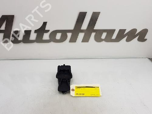 Used Camera Camera VOLVO V40 Hatchback (525) D2 (114 hp) 13141474 13141474