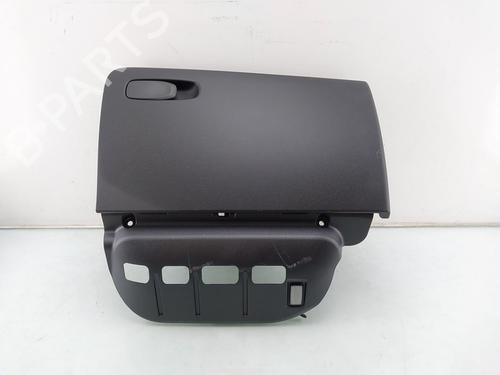 Used Glove box VOLVO XC40 (536) Recharge (231 hp) 27507557