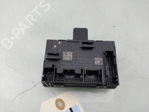 Used Control unit Control unit PORSCHE MACAN (95B) 2.0 (252 hp) 29823561 29823561