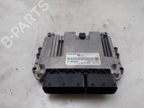 Used Engine control unit (ECU) Engine control unit (ECU) VOLVO V40 Hatchback (525) T2 GTDi (120 hp) 34124248 34124248