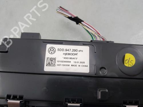 Interior roof light SKODA ELROQ (PYL) 60 | BP32382497I8