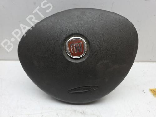 Used Driver airbag FIAT DOBLO Box Body/MPV (223_) 1.3 JTD 16V Multijet (84 hp) 30167906