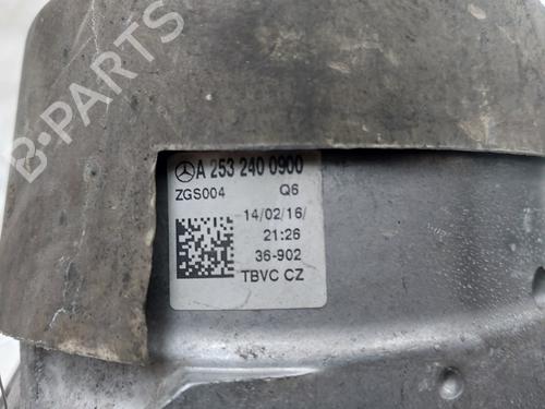 Engine mount MERCEDES-BENZ GLC (X253) 250 4-matic (253.946) | BP30533931M89