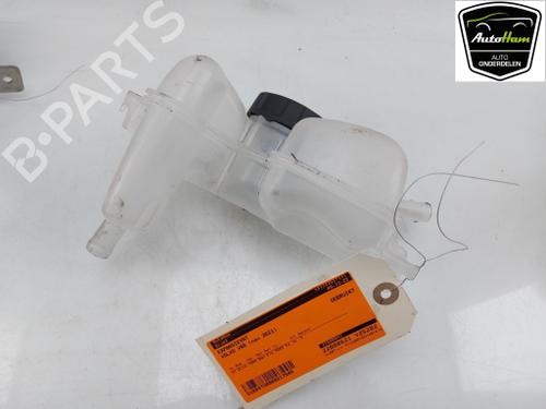 expansion-tank-volvo-v60-ii-225-t6-plug-in-hybrid-awd-31686041-2018-12047557 main image