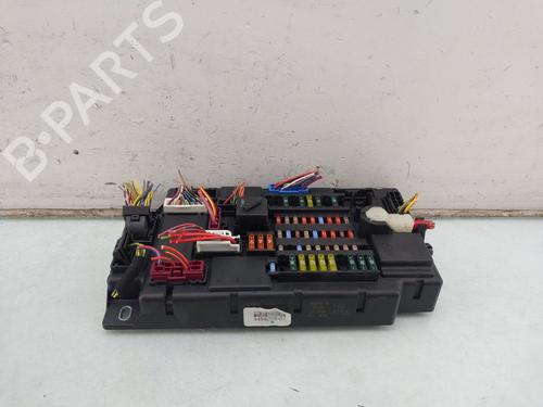 Used Fuse box Fuse box 37169973 37169973