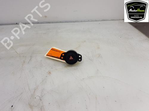 Used Warning switch Warning switch PEUGEOT 108 1.0 VTi (69 hp) 13148362 13148362