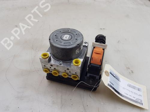 Used ABS pump PEUGEOT 208 II (UB_, UP_, UW_, UJ_) 1.2 PureTech 100 (101 hp) 25377377