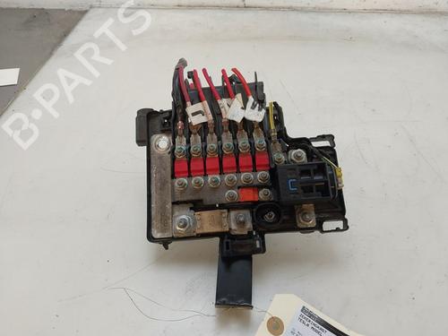 Sikringsdose TESLA MODEL S (5YJS) 85 (367 hp) 28096304