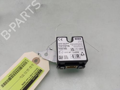 Used Electronic module Electronic module TOYOTA AYGO X (_B7_) 1.0 VVT-i (KGB70) (72 hp) 33956434 33956434