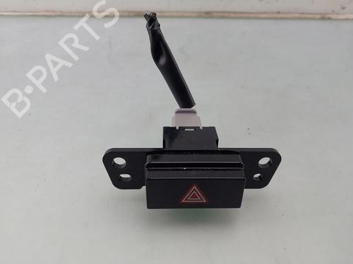 Comutador / Botão 4 piscas MITSUBISHI OUTLANDER III (GG_W, GF_W, ZJ, ZL, ZK) 2.4 Hybrid 4WD (GG3W) (208 hp) 32262972