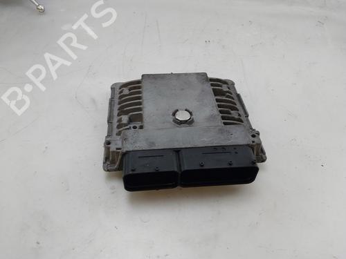 Used Engine control unit (ECU) VW POLO V (6R1, 6C1) 1.2 TSI (105 hp) 30102700