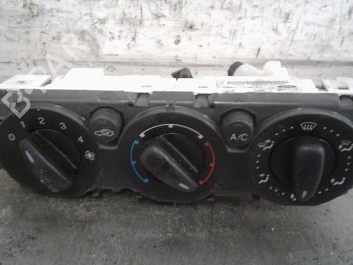 AC Styreenhet / Manøvreringsenhet FORD FOCUS II Turnier (DA_, FFS, DS) 1.8 TDCi (115 hp) 12014903