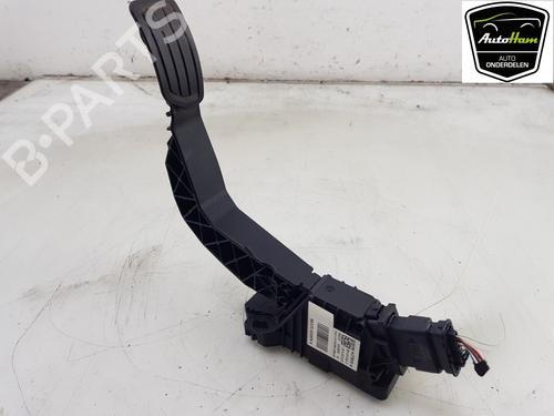 Pedal PEUGEOT 2008 II (UD_, US_, UY_, UJ_, UR_, UC_) 1.2 PureTech 100 (USHNK) | BP23239451I4