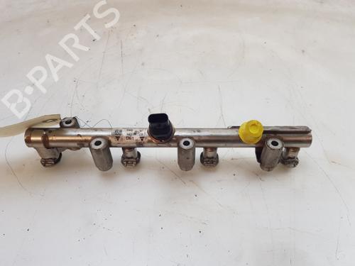 Used Injection rail Injection rail MERCEDES-BENZ A-CLASS (W177) A 200 (177.087) (163 hp) 24149482 24149482