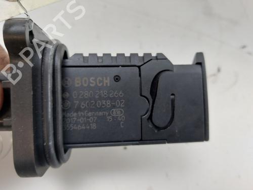 Mass air flow sensor MINI MINI COUNTRYMAN (F60) Cooper SE ALL4 | BP36108379M95 - Image 4