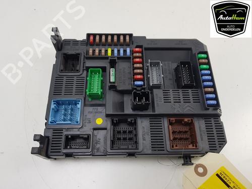 Fuse box PEUGEOT 208 I (CA_, CC_) 1.4 VTi | BP12038083E1 