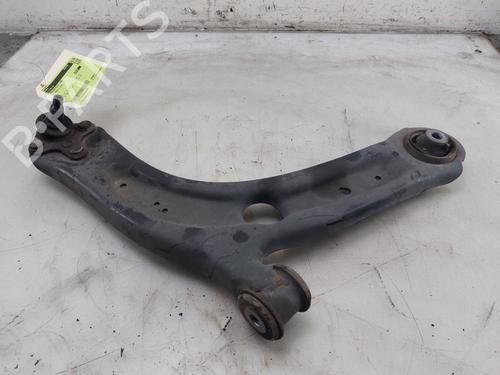 Used Right front suspension arm VW TIGUAN (AD1, AX1) 1.4 TSI (125 hp) 31610249