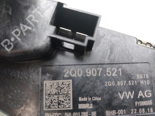 Heater resistor SEAT ARONA (KJ7, KJP) 1.5 TSI | BP38168858M108 - Image 4