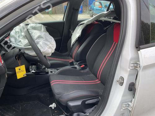 Used Seats set Seats set OPEL CORSA F (P2JO) 1.2 (68) (101 hp) 34056373 34056373