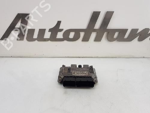 Used Engine control unit (ECU) Engine control unit (ECU) 12011058 12011058