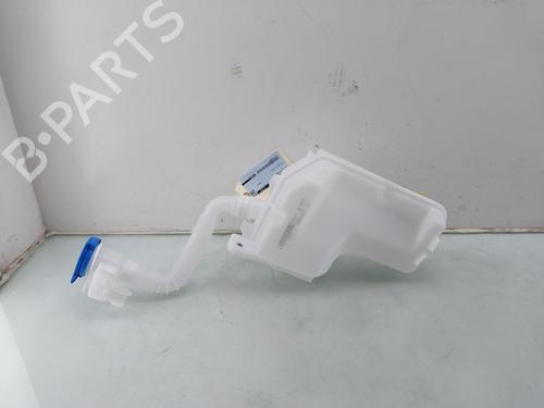Used Windscreen washer tank VW GOLF VIII Variant (CG5, DB5) 2.0 TDI (150 hp) 29750388