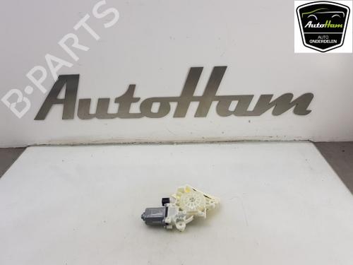 Used Electronic module Electronic module MERCEDES-BENZ B-CLASS Sports Tourer (W247) B 200 (247.087) (163 hp) 16899897 16899897