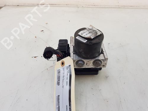 Used ABS pump FORD FOCUS II (DA_, HCP, DP) 2.0 (145 hp) 25979614