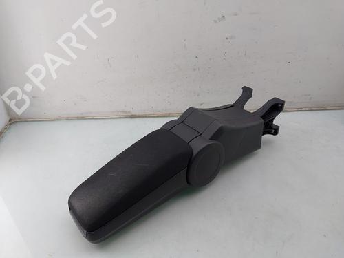 Used Armrest / Center console Armrest / Center console SKODA FABIA III Estate (NJ5) 1.0 TSI (110 hp) 33845186 33845186
