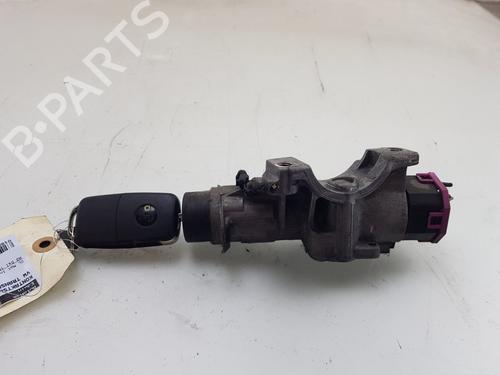 Switch VW TRANSPORTER T5 Van (7HA, 7HH, 7EA, 7EH) 1.9 TDI | BP25893457I30 - Image 1