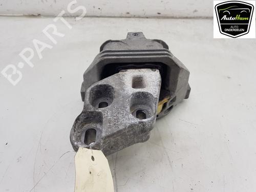 Used Gearbox mount MERCEDES-BENZ GLA-CLASS (X156) GLA 180 (156.942) (122 hp) 16186071