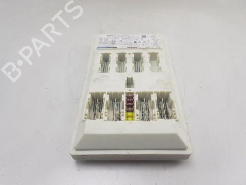Used Fuse box Fuse box BMW X5 (G05, F95) xDrive 45 e Plug-in Hybrid (394 hp) 16899058 16899058