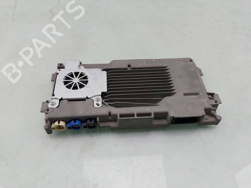 Used Instrument cluster BMW 7 (G70) i7 eDrive50, L (455 hp) 27321687