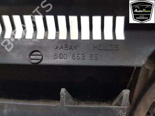 Grille VW POLO (9N_, 9A_) 1.4 16V | BP22237099C40 