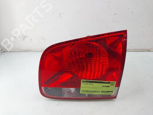 right-taillight-vw-touareg-7la-7l6-7l7-2002-2003-2004-2005-2006-2007-2008-2009-2010-2011-2012-2013-32263133 main image