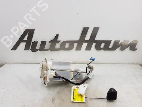 Used Fuel pump TOYOTA YARIS (_P13_) 1.5 Hybrid (NHP130_, NHP130) (101 hp) 12007983