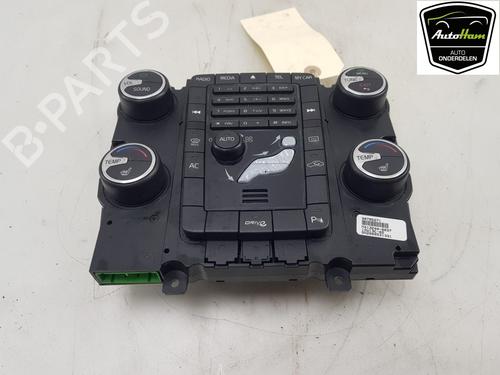 Used Climate control VOLVO V60 I (155) T3 (150 hp) 17318582