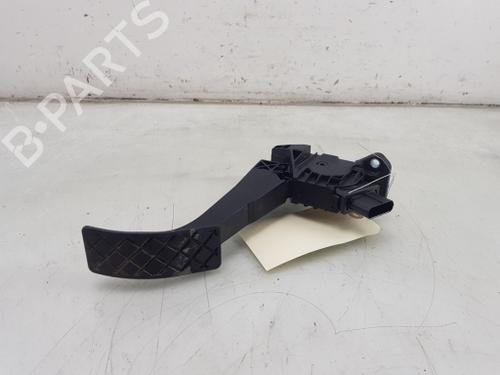 pedal-vw-crafter-van-sy_-sx_-2016-23573741 main image
