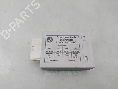 Used Electronic module BMW 3 Touring (E91) 320 i (150 hp) 30121647
