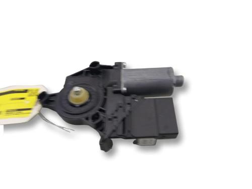Used Electronic module Electronic module VW GOLF VI (5K1) 1.4 TSI (160 hp) 40450967 40450967
