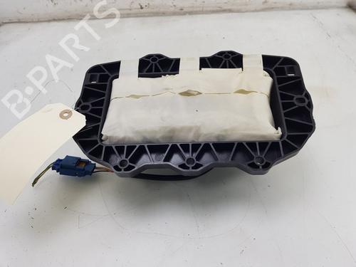 Used Passenger airbag PEUGEOT 208 I (CA_, CC_) 1.2 VTI 82 (82 hp) 31610121
