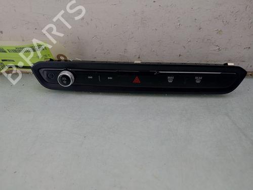 switch-bmw-3-touring-g21-g81-2019-37415783 main image
