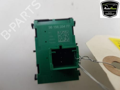 Switch PEUGEOT 2008 II (UD_, US_, UY_, UJ_, UR_, UC_) 1.2 PureTech 130 (USHNS, URHNS) | BP12037472I30 