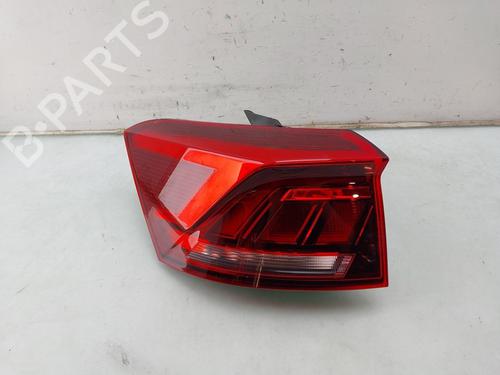 Feu arrière gauche VW T-ROC (A11, D11) 1.5 TSI (150 hp) 28583320